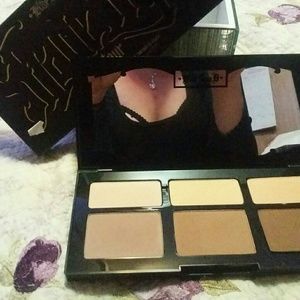 Contour pallet